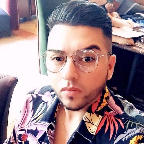 Meet your Posher, Javier - Picture 1 of 1